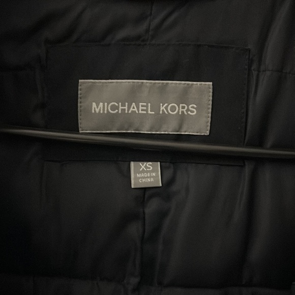 Used Men’s Michael Kors Full Length Jacket Size XS - Picture 5 of 7